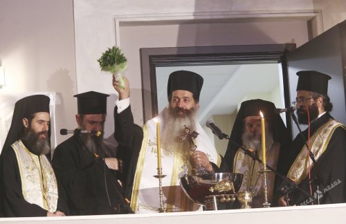 Архиепископ Афин и всей Эллады наградил одесского застройщика Пантелеймона Бумбураса за меценатство