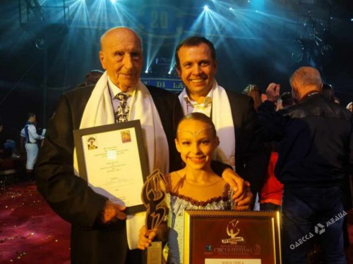 9-летняя жительница Одесской области на фестивале цирковых искусств в Италии завоевала золото