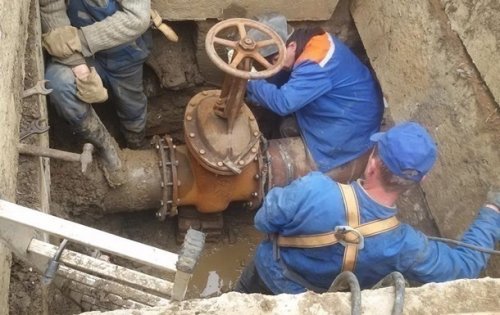 В Лисичанске 30 тысяч человек остались без воды