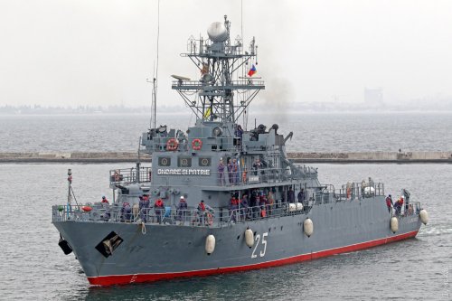 Противоминная группа НАТО ушла из Одессы, но один корабль вернулся из-за внезапно заболевшего моряка