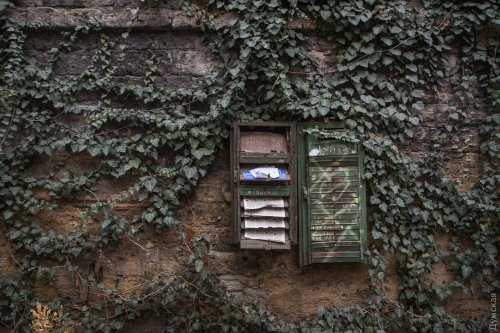Лицо города: подборка колоритных почтовых ящиков из одесских двориков