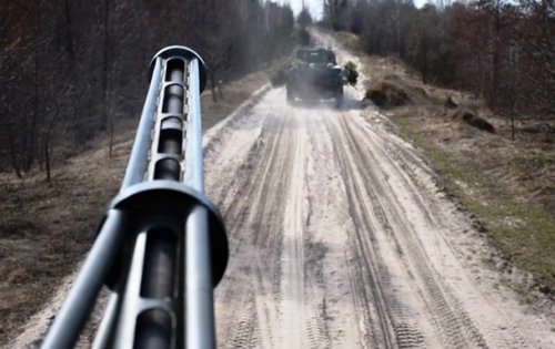 На Донбассе 13 обстрелов, ранен военный