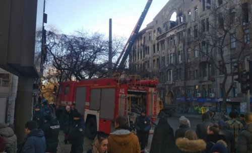 Кабмин создал комиссию по расследованию причин пожара в Одессе