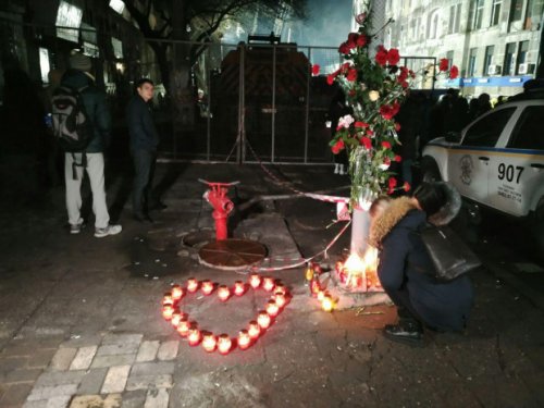 Президент объявил 8 декабря днем национального траура по погибшим в Одессе