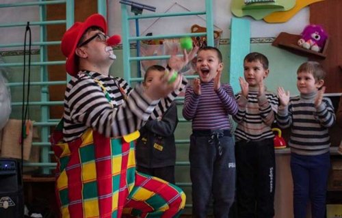 Воспитанников Болградской школы-интерната порадовали сюрпризами