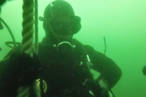 Курсанты водолазной школы ВМСУ впервые погрузились на 30 метров в открытом море