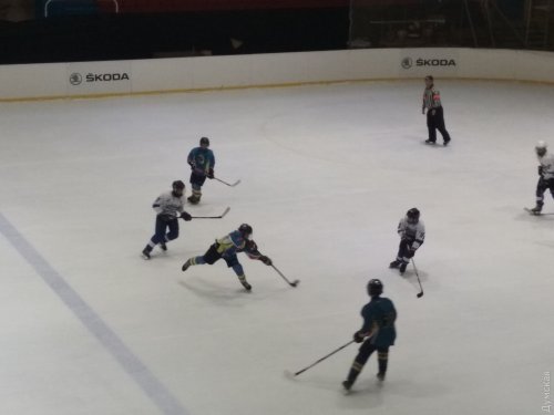 Хоккей: одесские «Морские волки-07» дважды разгромили столичных сверстников