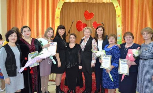 В Болграде наградили учителей и воспитателей