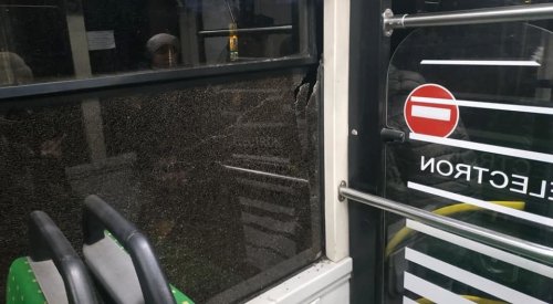 Во Львове обстреляли пассажирский автобус