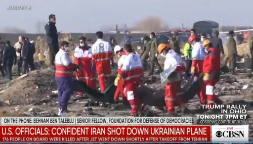 Украинский самолет сбили ракетой сообщают американские СМИ