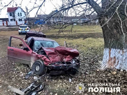 В Одесской области BMW протаранил скорую помощь: водитель скорой погиб, врач в больнице