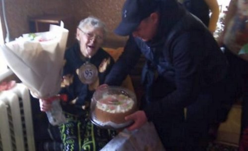 В Шабо Белгород-Днестровского района «Многая лета» пели 95-летней жительнице
