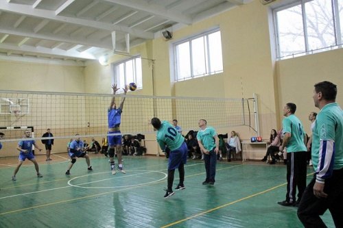 В Саратском районе провели первенство района по волейболу