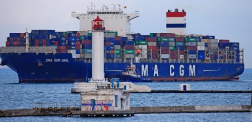 В Одессу из Китая прибыл контейнеровоз, который беспокоил медиков: все моряки здоровы