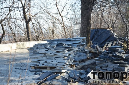Ремонт на одесском бульваре Жванецкого: плитка, бетон, но не везде (ФОТО)
