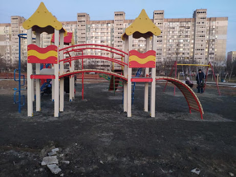 Одесский политик обещал самую большую детскую площадку. Смотрите, что получилось