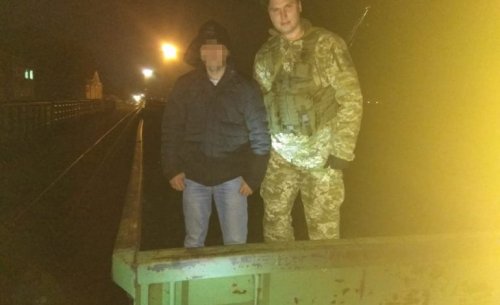 Гражданин Молдовы пытался незаконно попасть в Украину в товарном вагоне с углем