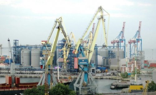 Прежнее руководство Одесского морского торгового порта насчитало себе 3 млн грн премий и поощрений за убыточную деятельность