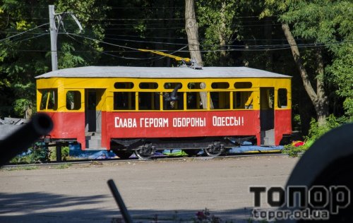 Ко Дню освобождения Одессы отремонтировали военную технику на мемориале 411-й батареи