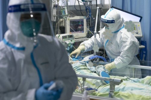 Запрет на маски, внезапная любовь к спорту и следящий за всеми «Большой брат»: карантин глазами одесситов во всем мире