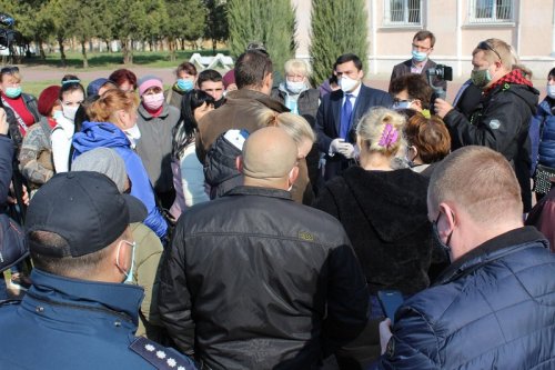 В Белгороде-Днестровском предприниматели вновь собирались под стенами мэрии