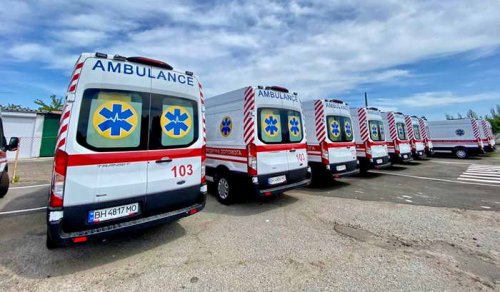 85 автомобилей скорой помощи передали медикам Одесской области
