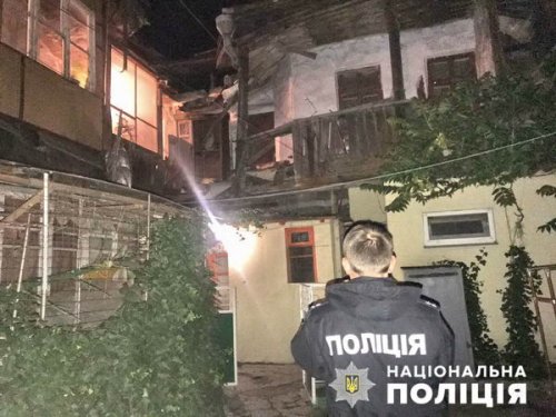 Ночью в Одессе частично обрушилось еще одно здание
