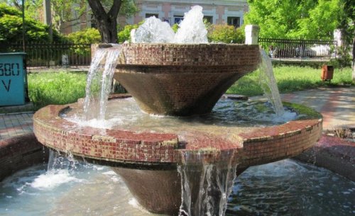 В Белгороде-Днестровском ищут хозяина фонтана