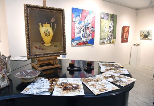 «Искусство в кофейных тонах»: в галерее ArtOdessa художники признались в своем пристрастии к бодрящему напитку