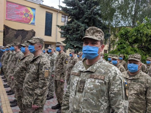В Одессе установили памятник погибшим воинам на Донбассе