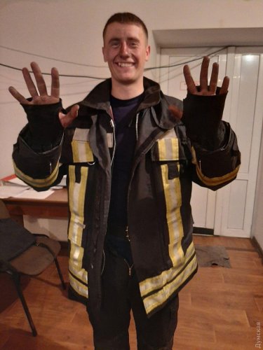 Как одесский пожарный спас ребенка во время пожара на поселке Котовского