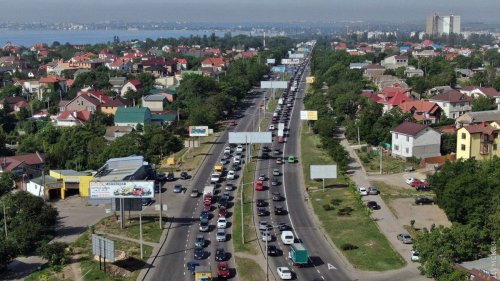 Между поселком Котовского и центром Одессы выделили полосы для общественного транспорта: автолюбители недовольны