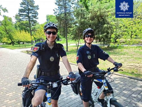 Одесские пляжи и парки патрулирует полиция на велосипедах