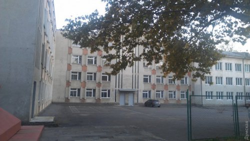 Мэрия Одессы заплатит почти 40 миллионов за ремонт школы фирме с тремя рабочими (документы)