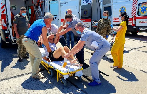 В Одессу доставили раненных бойцов с Донбасса