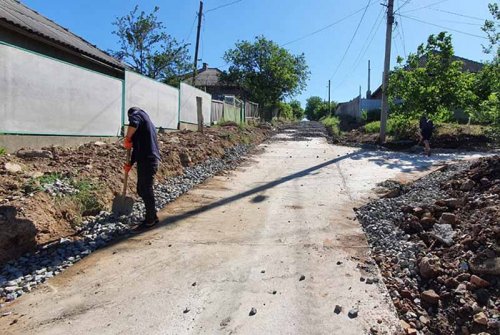 В селах Болградского района делают бетонные дороги
