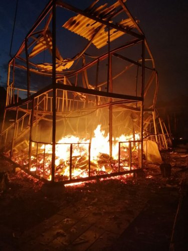 В Затоке горели две базы отдыха (фото)