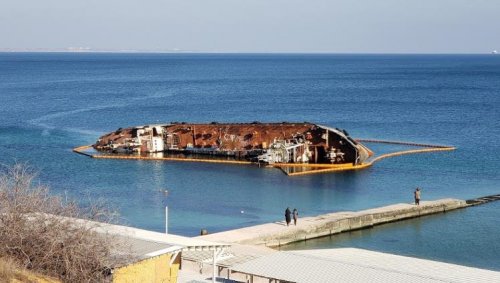 100 квадратных метров моря загрязнили неудачные попытки поднять Delfi