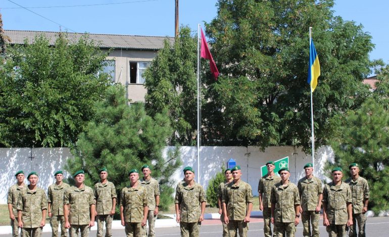 Воины-пограничники Белгорода-Днестровского отметили День Государственного Флага и День Независимости Украины