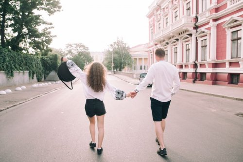 Одесситы устроили фотосессию в вышиванках на рассвете