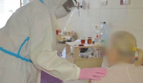 Как одесская инфекционка борется с коронавирусом — забитые палаты и очередь из скорых (видео)
