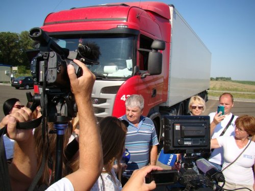 На паромной переправе Орловка – Исакча состоялся пресс-тур: журналисты оценили готовность комплекса к работе (фото)