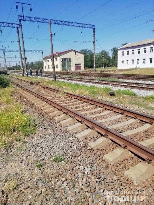 Под Одессой поезд сбил насмерть мужчину