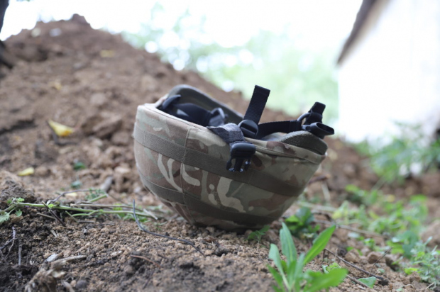 Третья жертва на фронте: в Луганской области боец ООС погиб от вражеского огня
