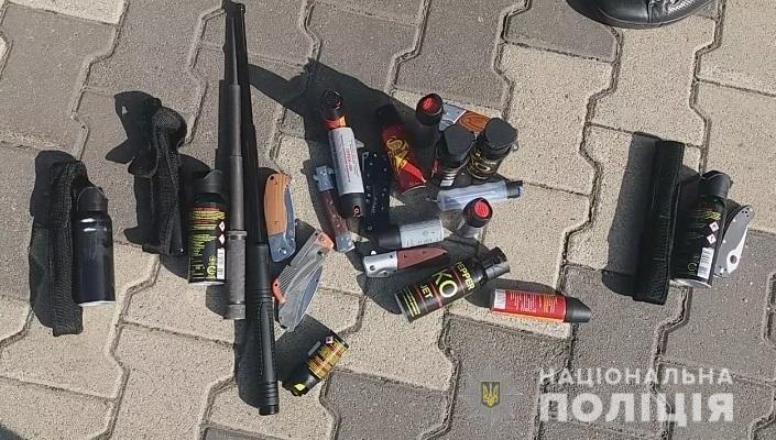 В Одессе задержали 50 боевиков с оружием