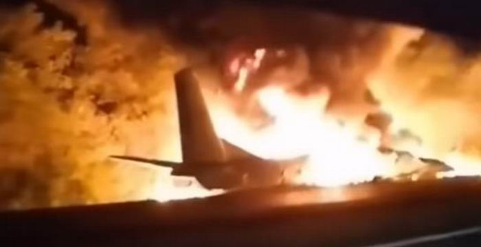В Харьковской области упал самолет. Погибло 22 человека