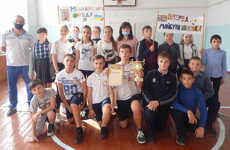 В школах Болградского района отметили День защитника Украины