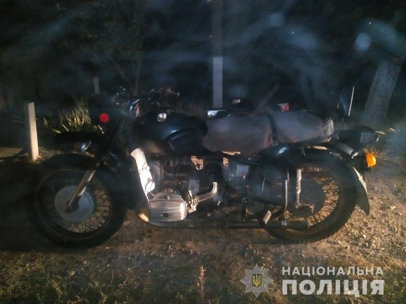 «Мотоцикл, электропила и 200 гривен»: в Одесской области двое мужчин связали односельчанина и завладели его имуществом (фото)