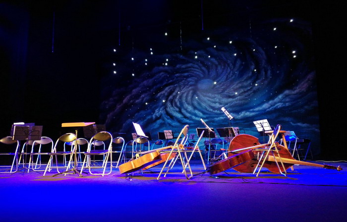 В Одессе в Украинском театре оркестр устроил музыкальную феерию (фото)