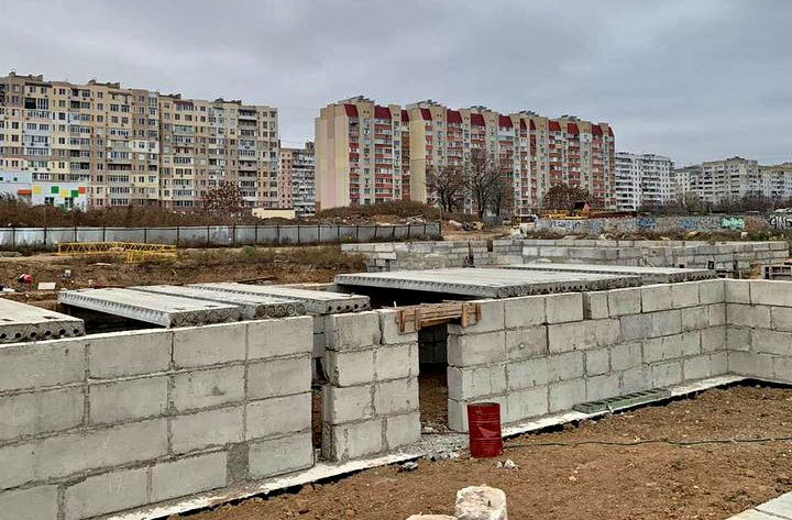 Как выглядит одесская школа, которую обещали открыть в 2020 году